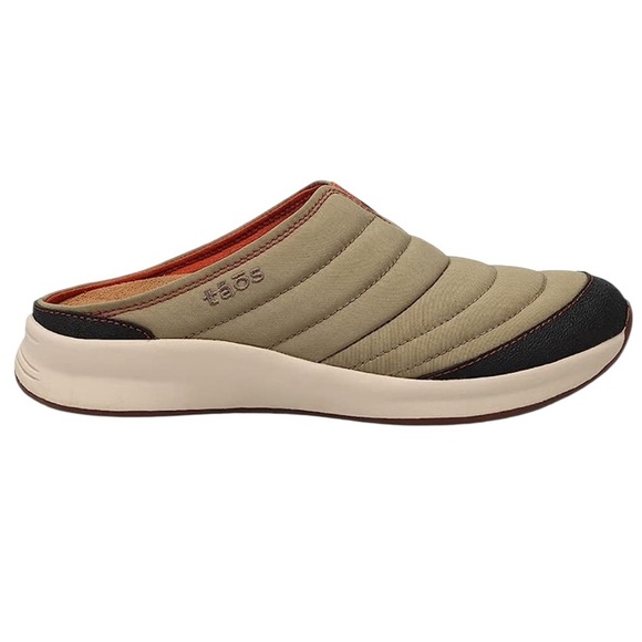 Taos Right On Clog In Olive/Bruschetta - Picture 1 of 11